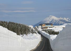八幡平　雪の回廊